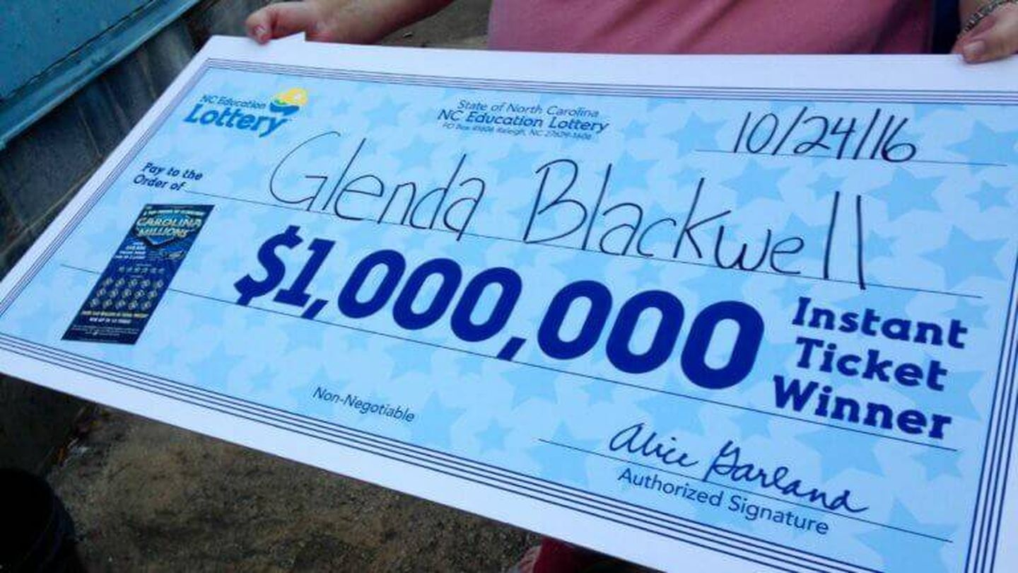 El premio de Glenda se quedará en casi un 60% menos tras los impuestos (NC Lottery)