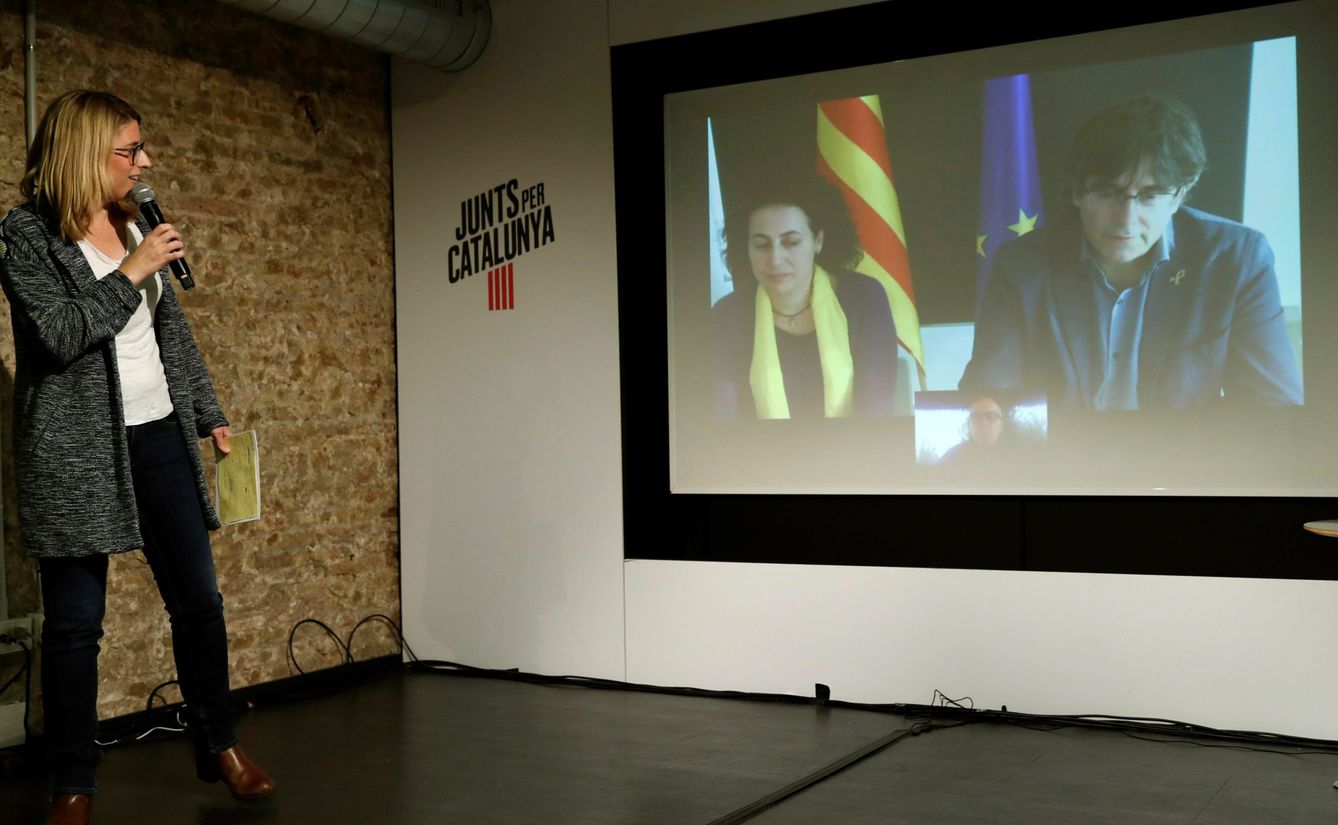 Elsa Artadi y el 'expresident' Carles Puigdemont, en videoconferencia. (EFE)