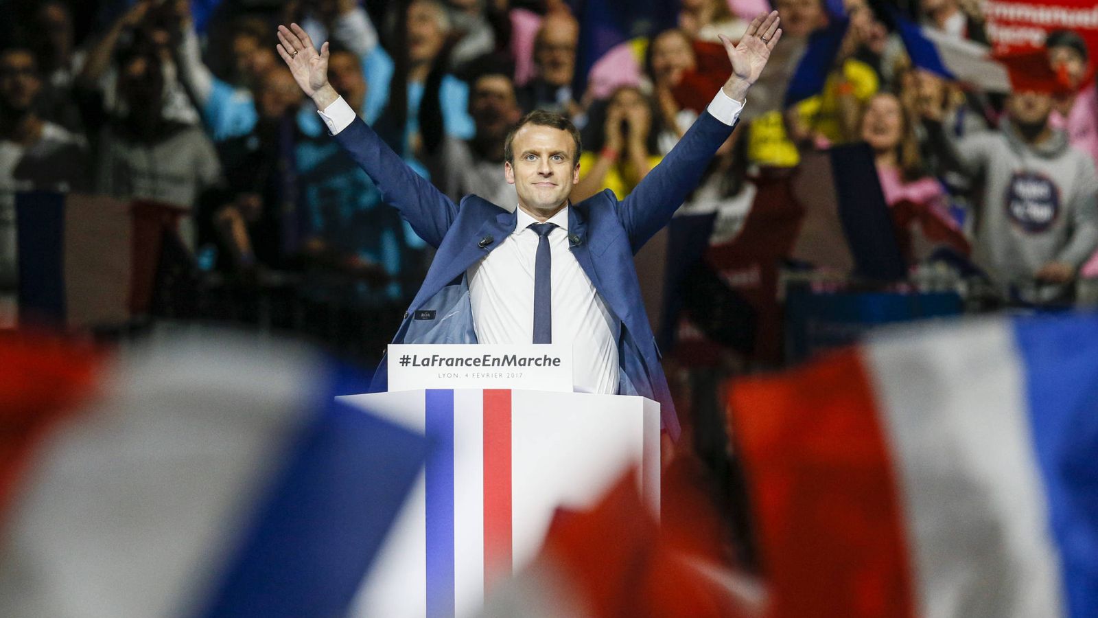 Foto: Emmanuel Macron durante un mitin de campaña en Lyon, el 4 de febrero de 2017 (Reuters). 