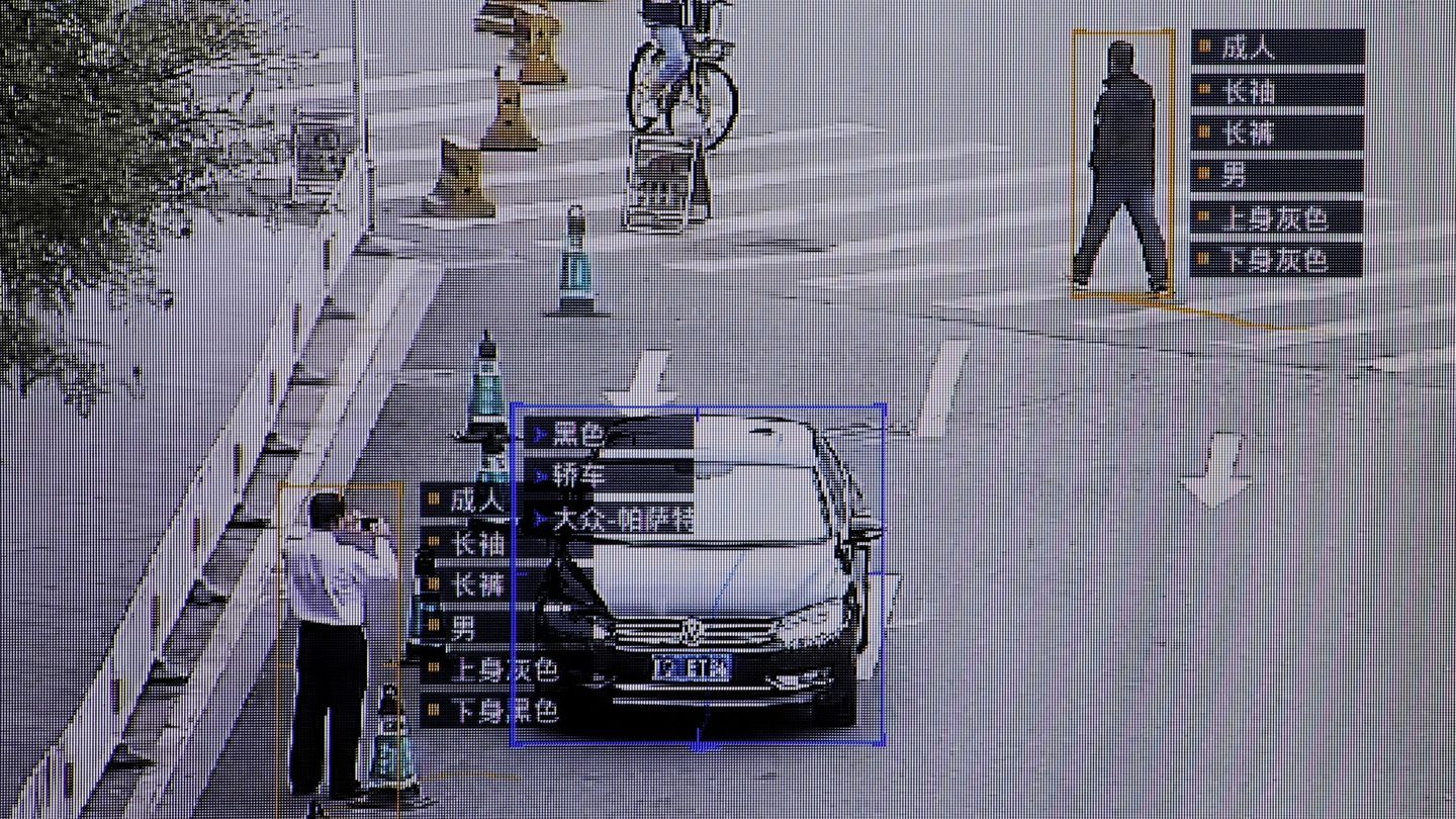 La inteligencia artificial analiza los vídeos de los sistemas de vigilancia. (REUTERS)