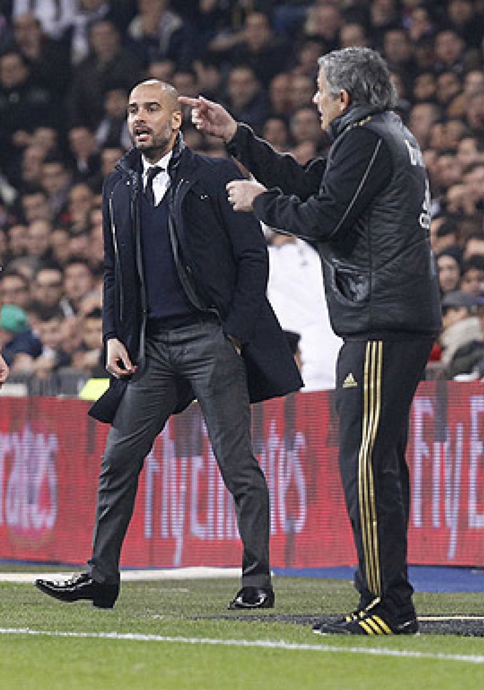Foto: Los futbolistas no 'reconocen' a Mourinho y eligen a Guardiola como mejor técnico