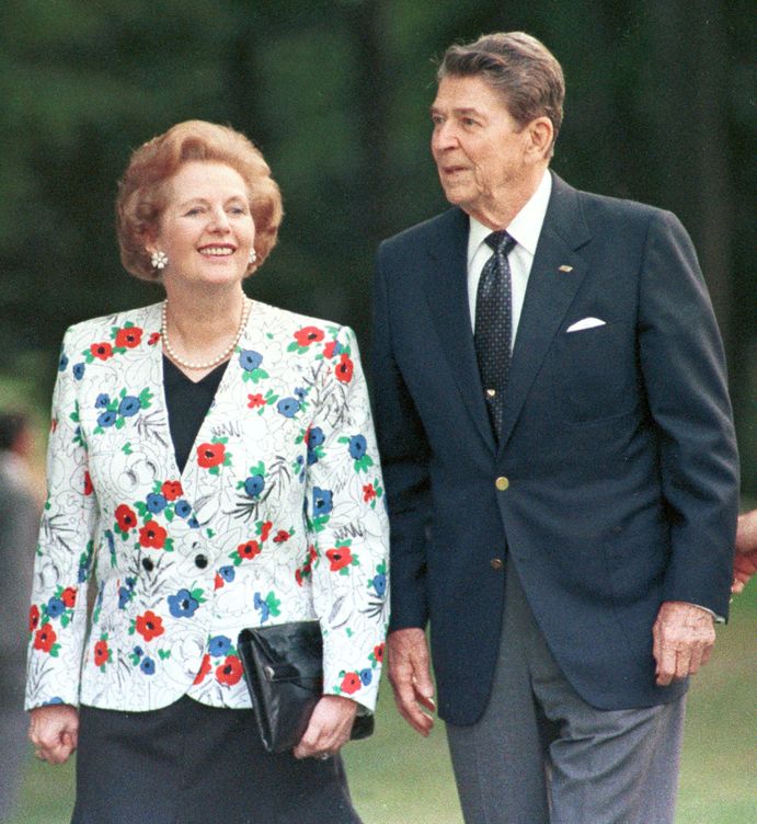Foto de archivo de Ronald Reagan junto con Margaret Thatcher. (Reuters)