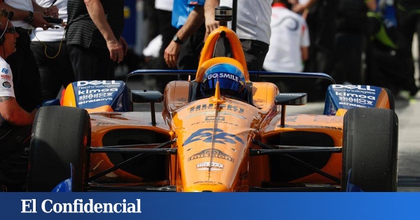 Fernando Alonso presenta su coche para las 500 Millas de