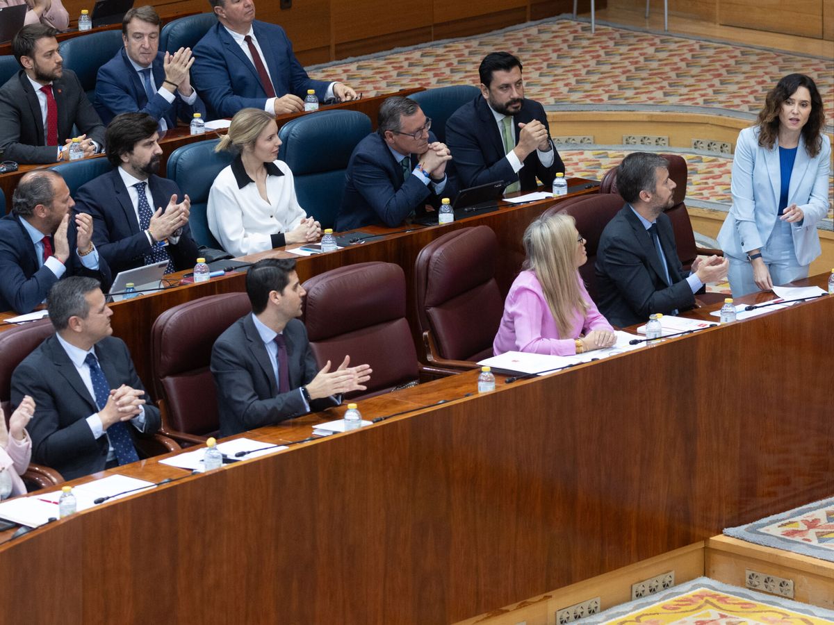 Foto: La presidenta de la Comunidad de Madrid, Isabel Díaz Ayuso, interviniendo en la Asamblea de Madrid. (Eduardo Parra/Europa Press)