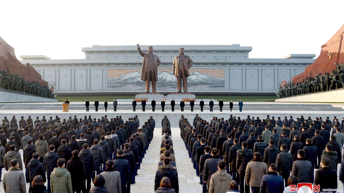 Hermetismo total en el 10º aniversario de la muerte de Kim Jong-il y el ascenso de Kim Jong-un