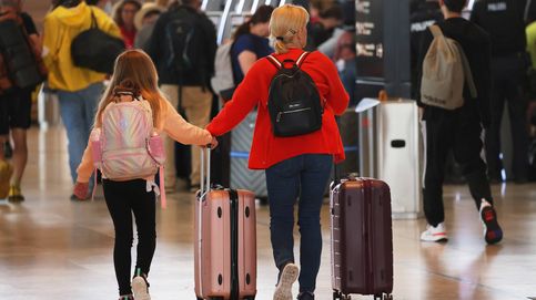 La UE debate prohibir a las aerolíneas que cobren por subir al avión con equipaje de mano