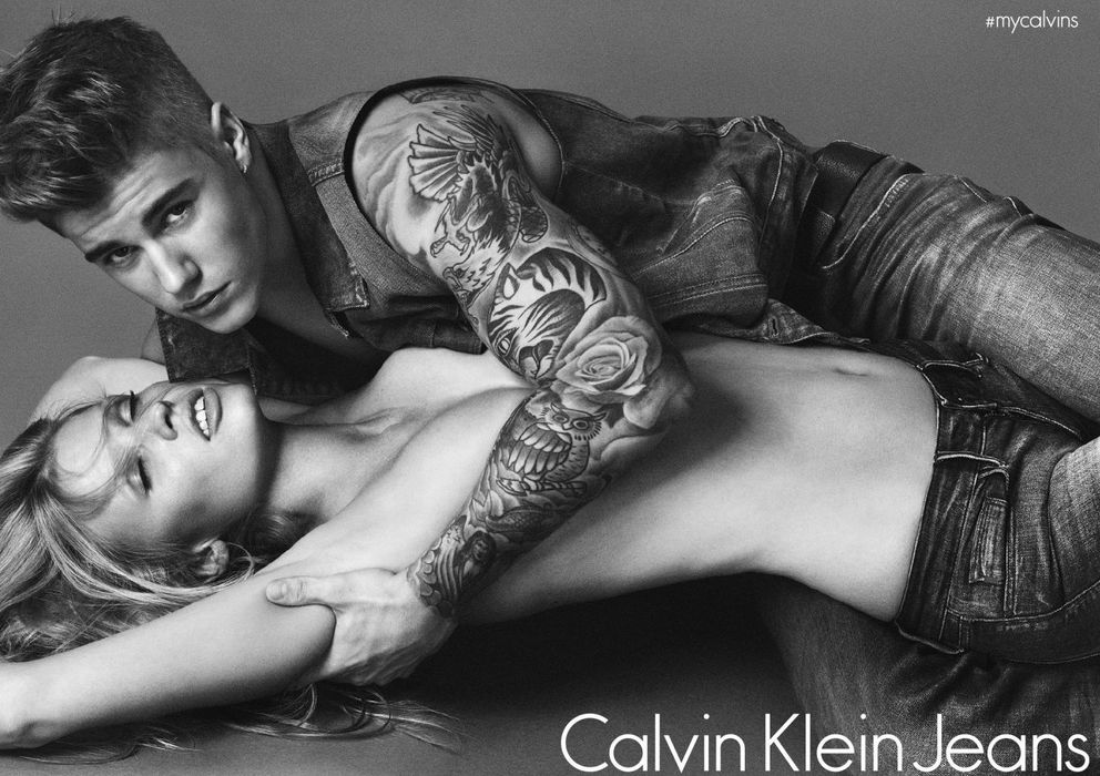 Foto: Justin Bieber y Lara Stone, protagonistas de la última campaña publicitaria de Calvin Klein 