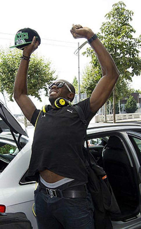 Foto: Bolt también quiere ser el hombre que más salte sobre la Tierra