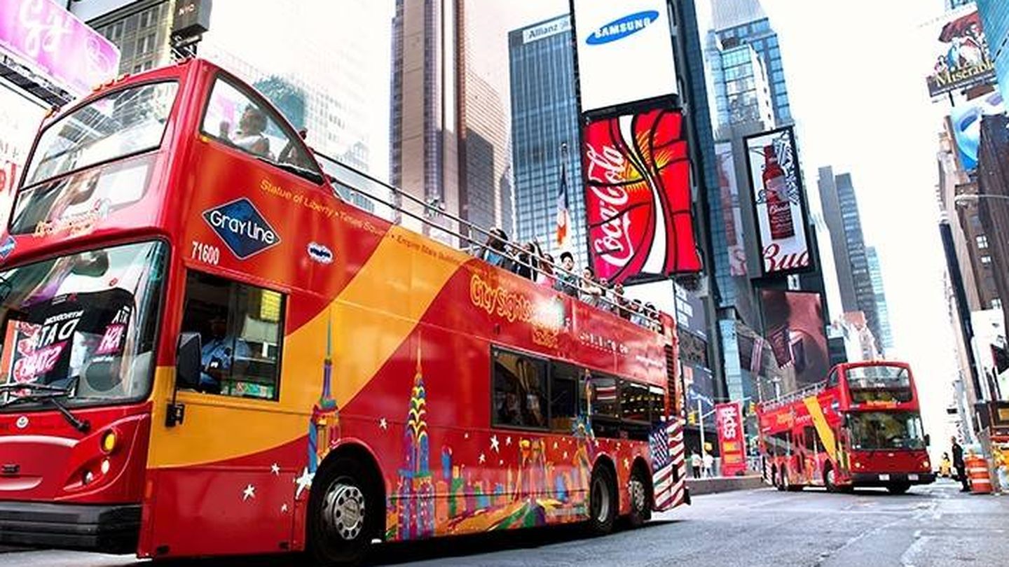 Bus turístico de la compañía sevillana City Sightseeing en Nueva York.
