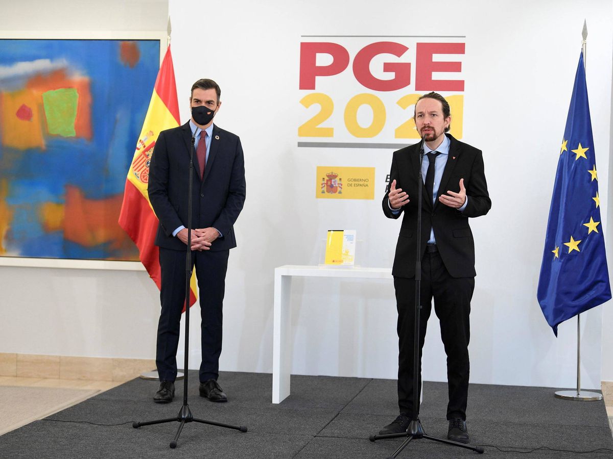 Foto: El presidente del Gobierno, Pedro Sánchez (i), y el vicepresidente, Pablo Iglesias. (EFE)