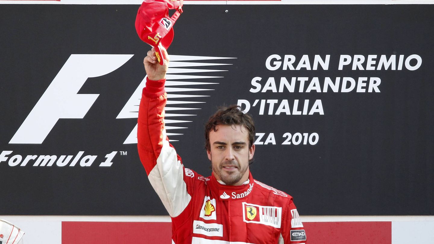 En Monza llegó la primera victoria de un español con Ferrari en el circuito italiano, triunfo vital para seguir aspirando al título (REUTERS/Giampiero Sposito)