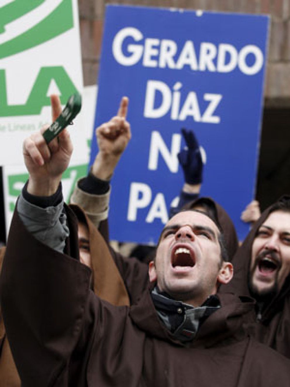 Foto: CEOE ovaciona y cierra filas en torno a Díaz Ferrán