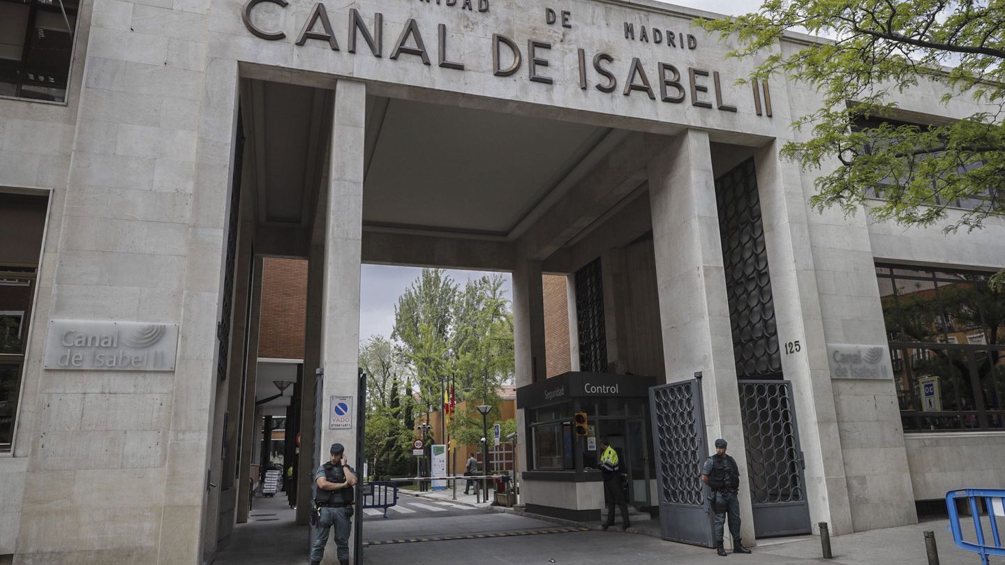 Sede principal del Canal de Isabel II en Madrid. (EFE)