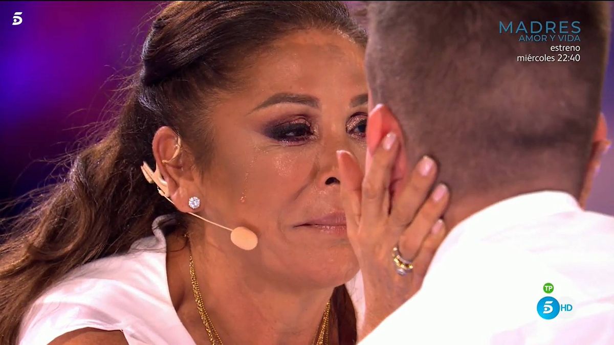 Isabel Pantoja se parte en dos en 'Idol Kids' y llora a lágrima viva por 'Paquirri'