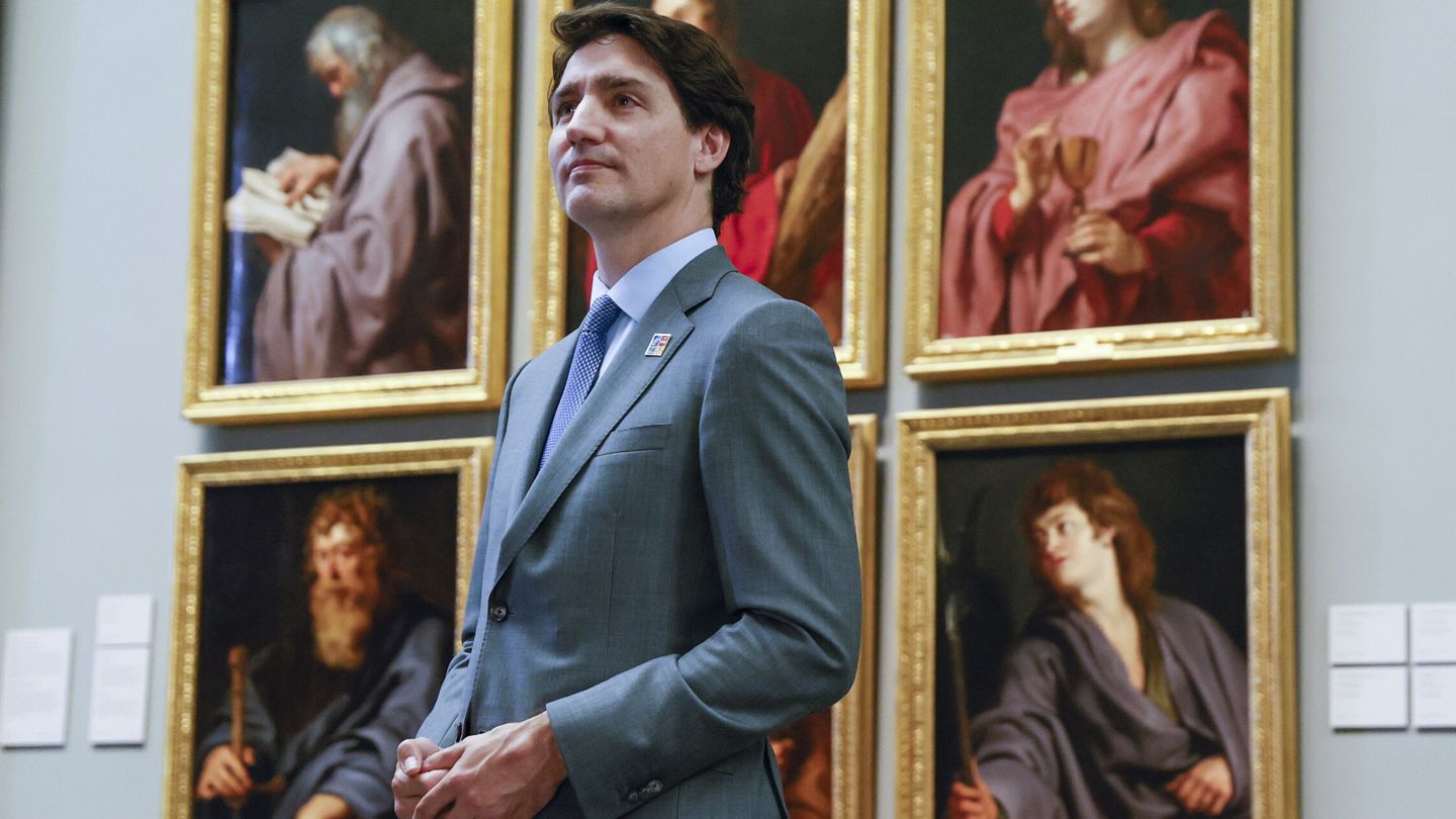 El primer ministro canadiense, Justin Trudeau, a su llegada al Museo del Prado. (EFE/Pool/Ballesteros)