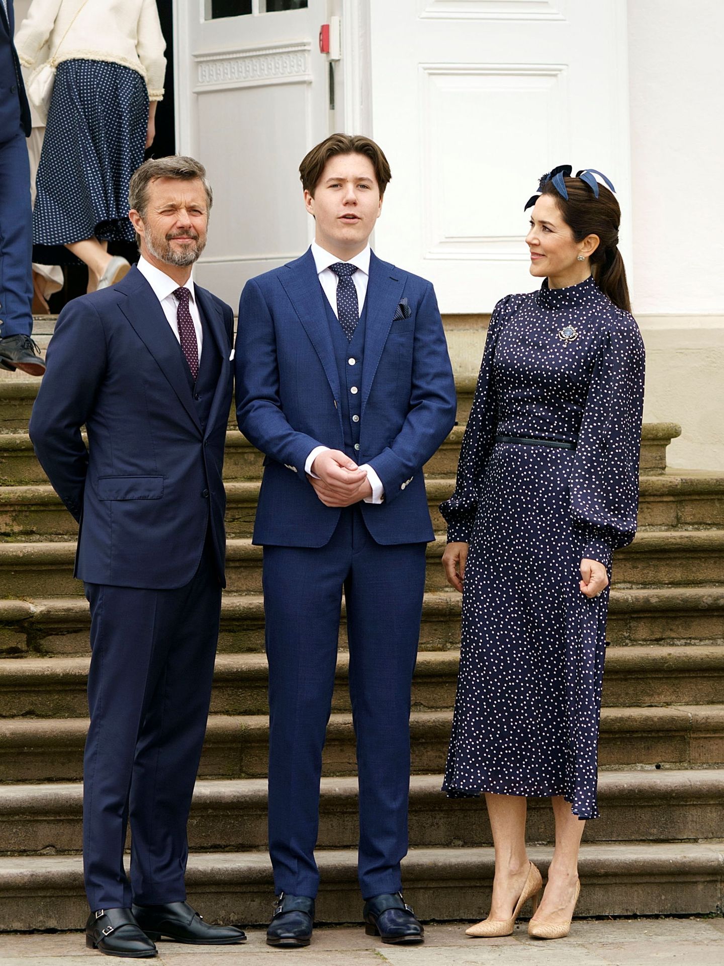 Mary de Dinamarca, Federico y Christian,  el día de la confirmación. (Reuters/Keld Navntoft)