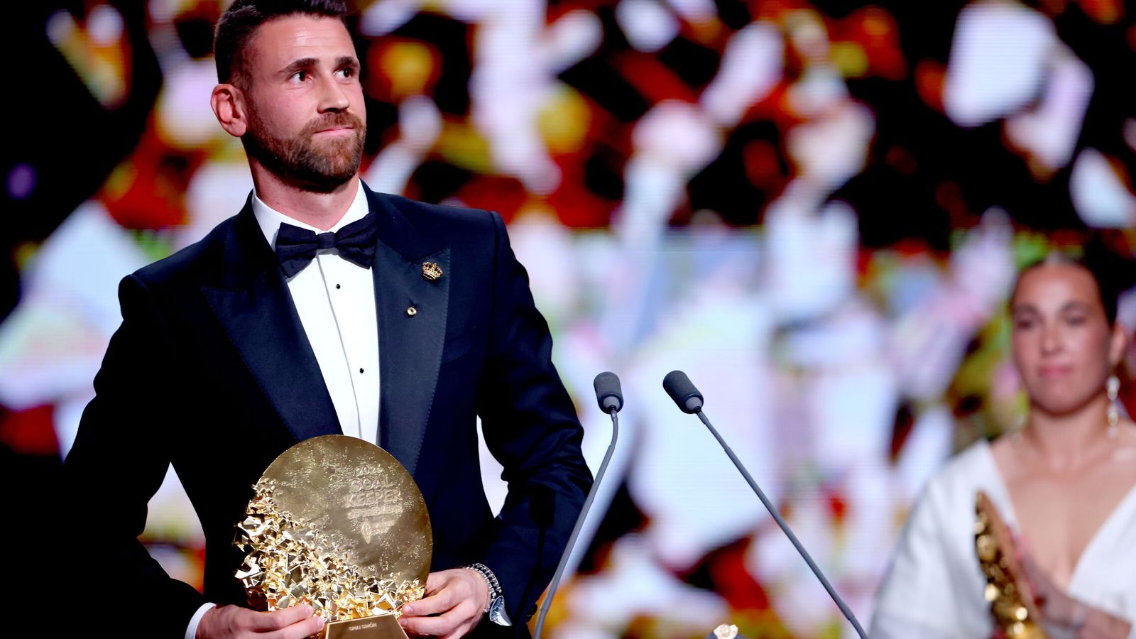 Quién es Koldo Asua, el educador de Lezama al que Unai Simón recordó en su discurso del Balón de Oro
