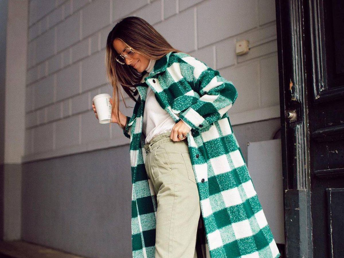 Foto: Maria Fernández-Rubíes tiene el abrigo más espectacular de toda la colección de Zara. (Instagram, @mariafrubies)