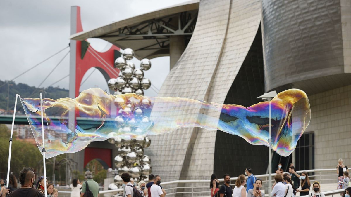 Desalojan el Guggenheim Bilbao dos horas por una falsa alarma