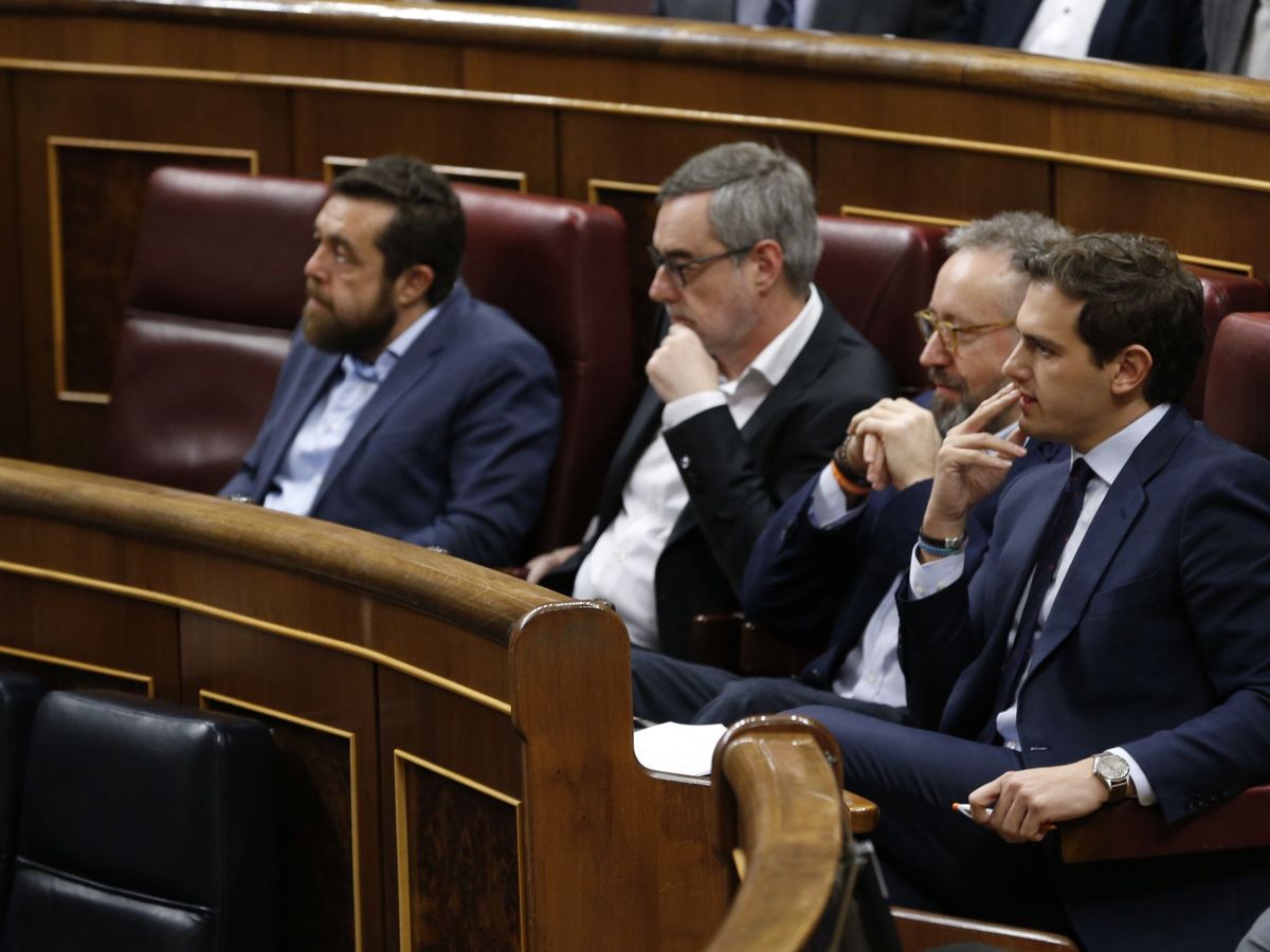 Foto: De izquierda a derecha: Miguel Gutiérrez, José Manuel Villegas, Juan Carlos Girauta y Albert Rivera. (EFE)