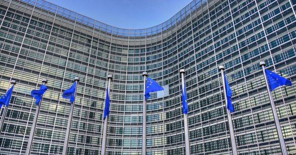 Foto: El edificio que alberga la Comisión Europea en Bruselas. (Glyn Lowe)