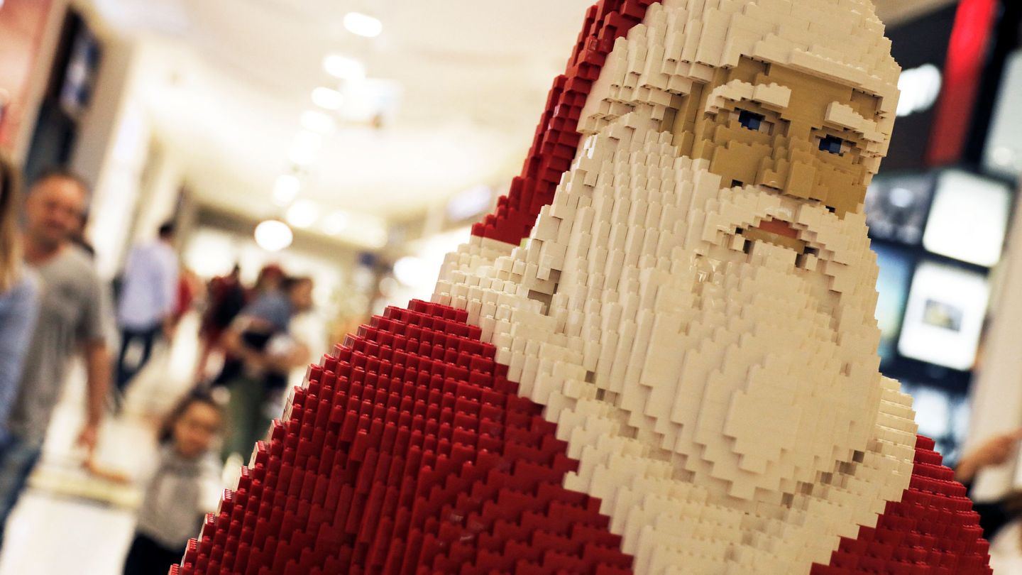 Los jugueteros cruzan los dedos para vender en Navidad lo que no pudieron en el Black Friday. (Reuters)