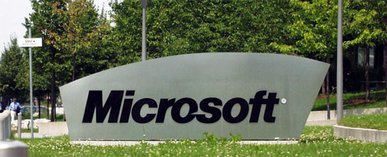 Foto: Almunia prepara otra multa contra Microsoft por una "infracción grave"