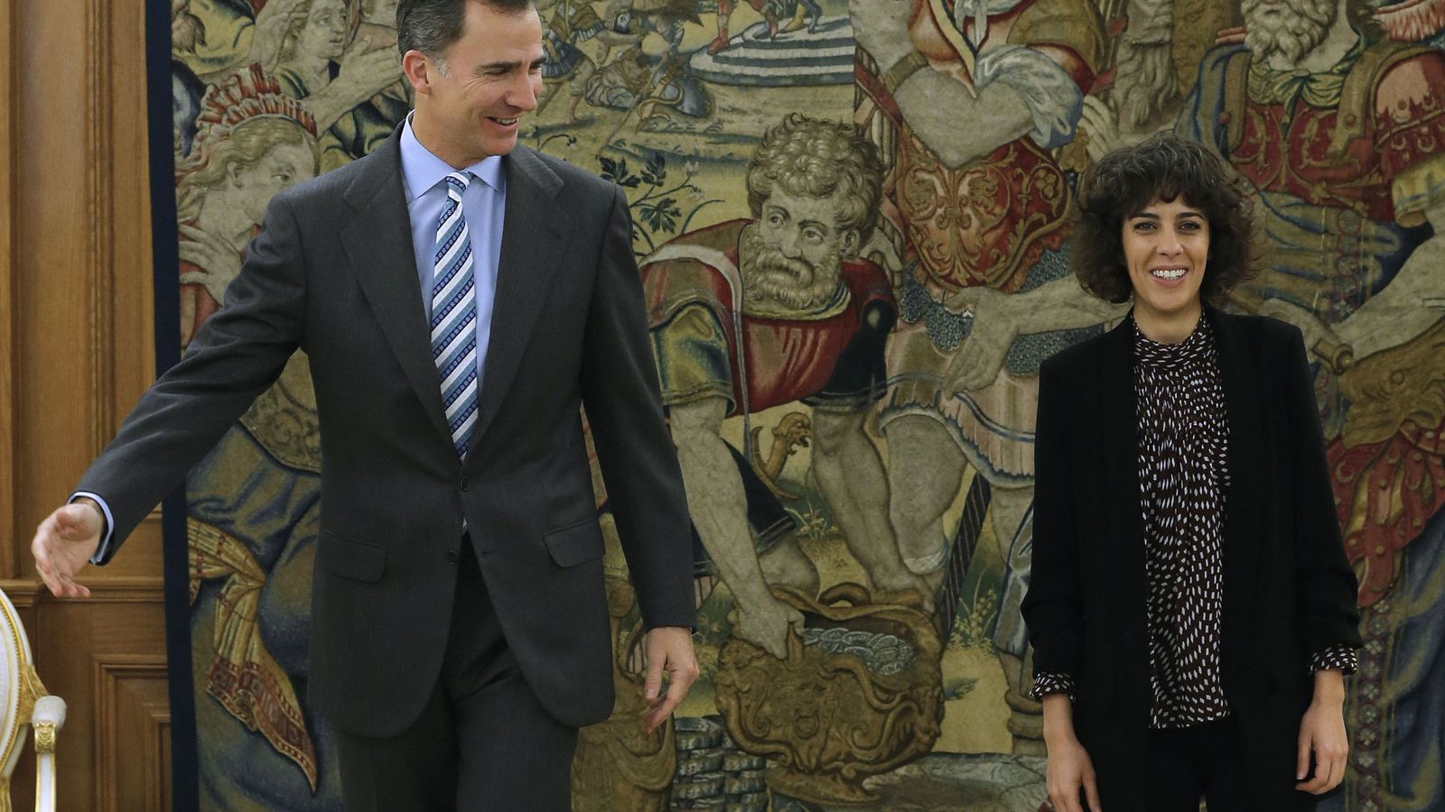 Foto: El Rey recibe en la Zarzuela a la portavoz de En Marea, Alexandra Fernández. (EFE)