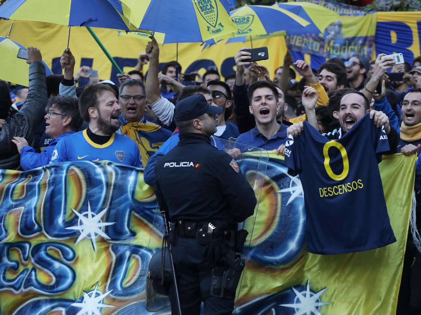 La afición de Boca en Madrid. (EFE) 