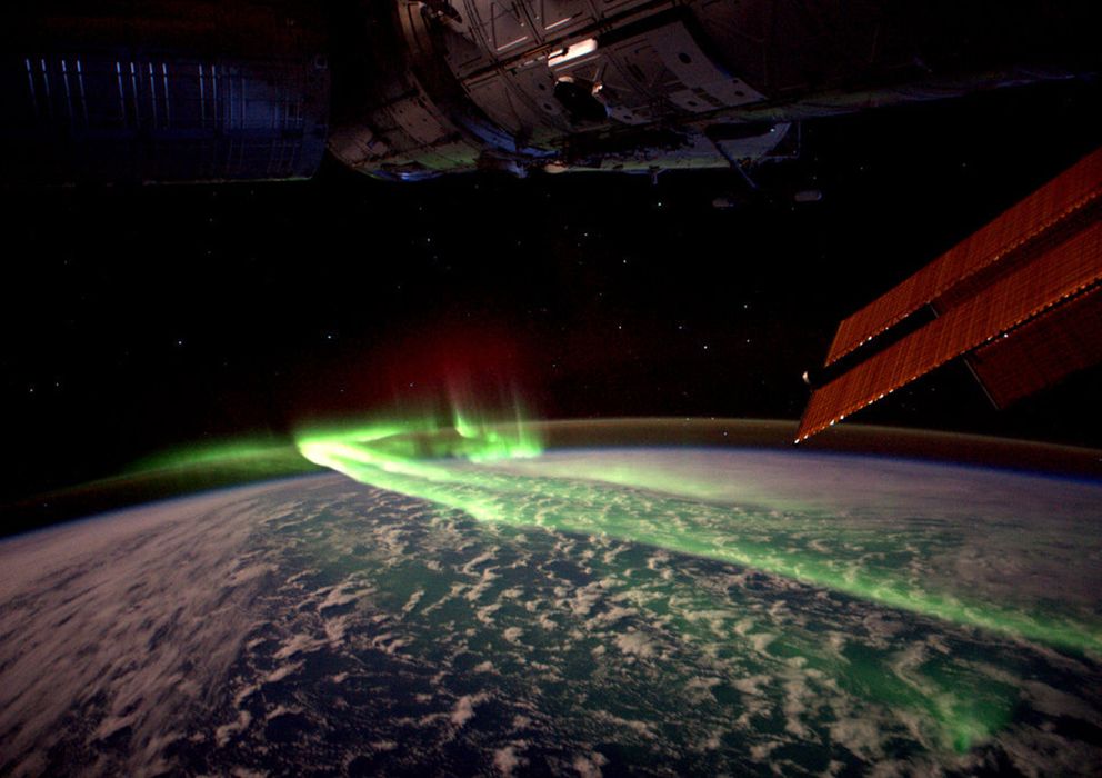 Foto: La aurora austral fotografiada por el astronauta Andre Kuipers desde la Estación Espacial Internacional en marzo de 2012. (Reuters)