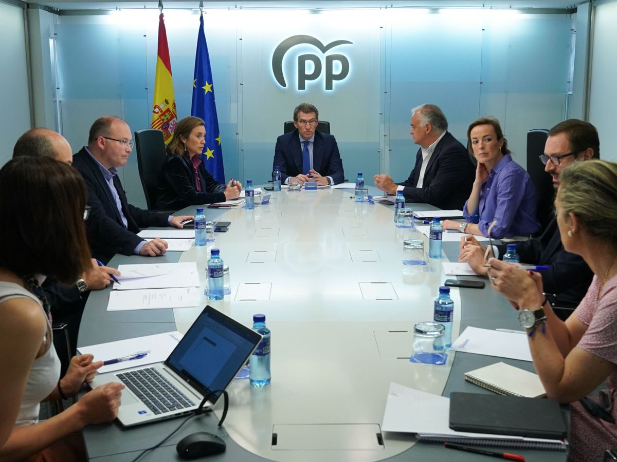 Foto: Reunión del Comité de Dirección del PP. (EFE/Diego Crespo)
