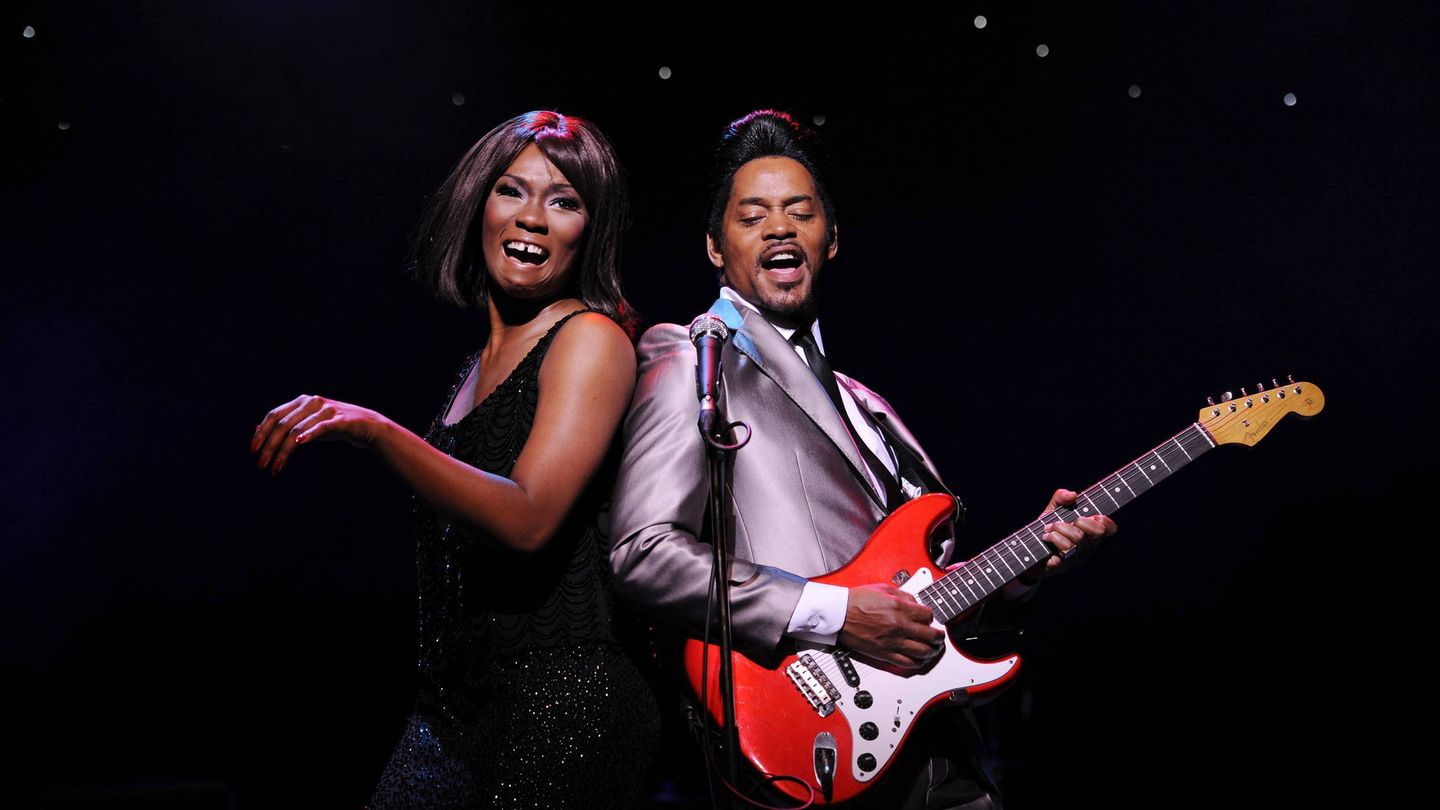 Tina e Ike, en el musical sobre la vida de la cantante. (EFE)