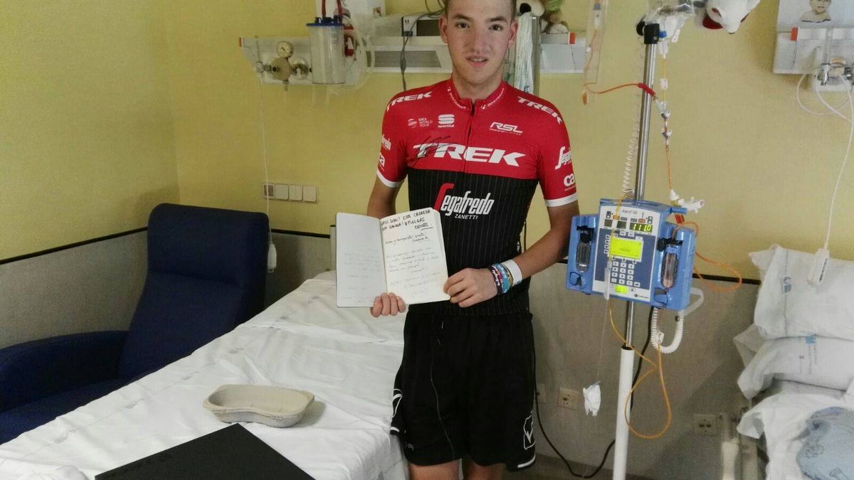 Juanfran, el ciclista al que Armstrong empuja en su lucha contra la leucemia