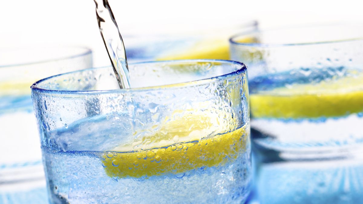 Todo lo que debes saber sobre el agua mineral natural