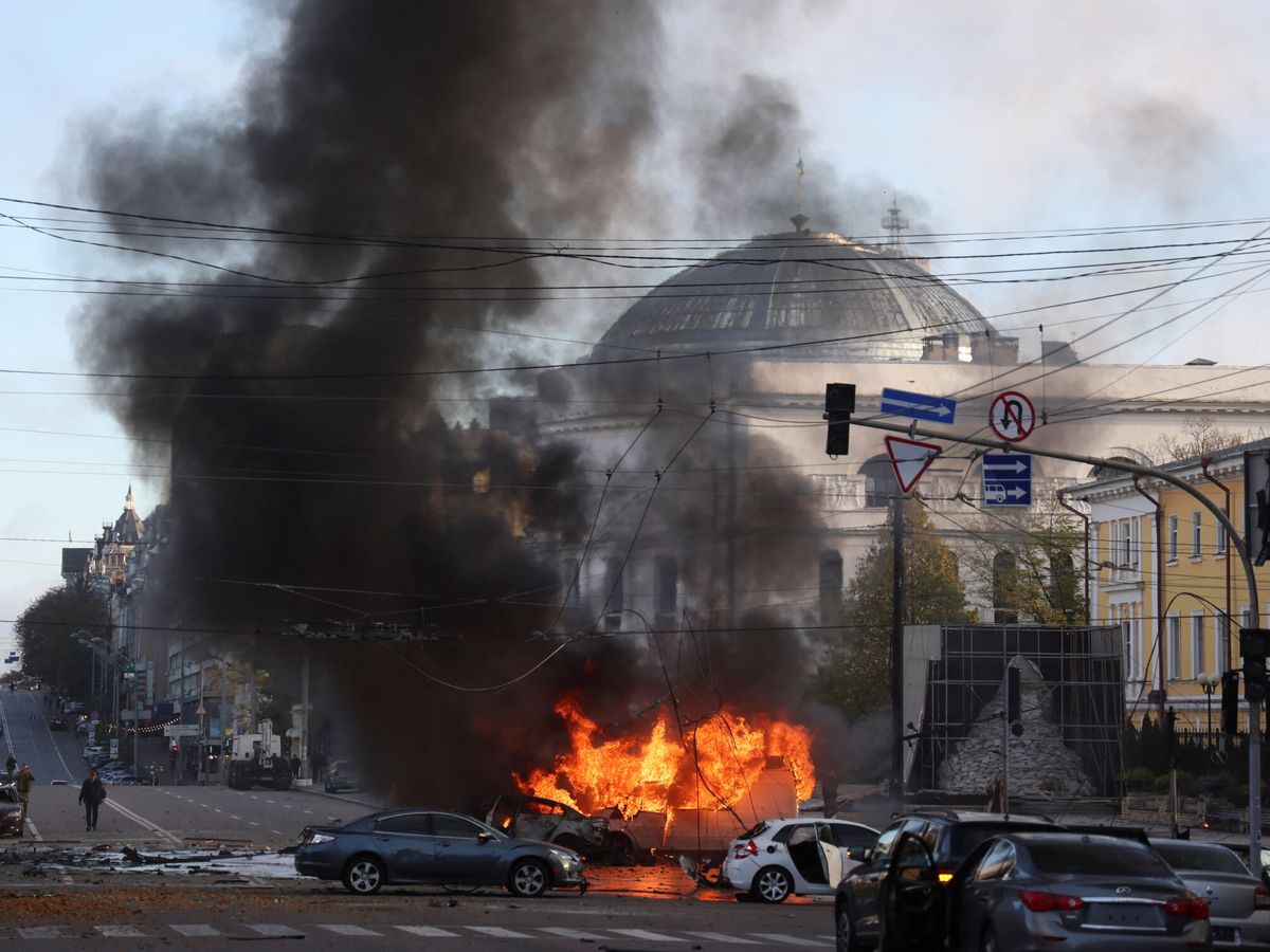 Guerra Ucrania Rusia, última hora | Condena internacional al "ataque masivo" ruso mientras aumenta el balance de muertes en Kiev
