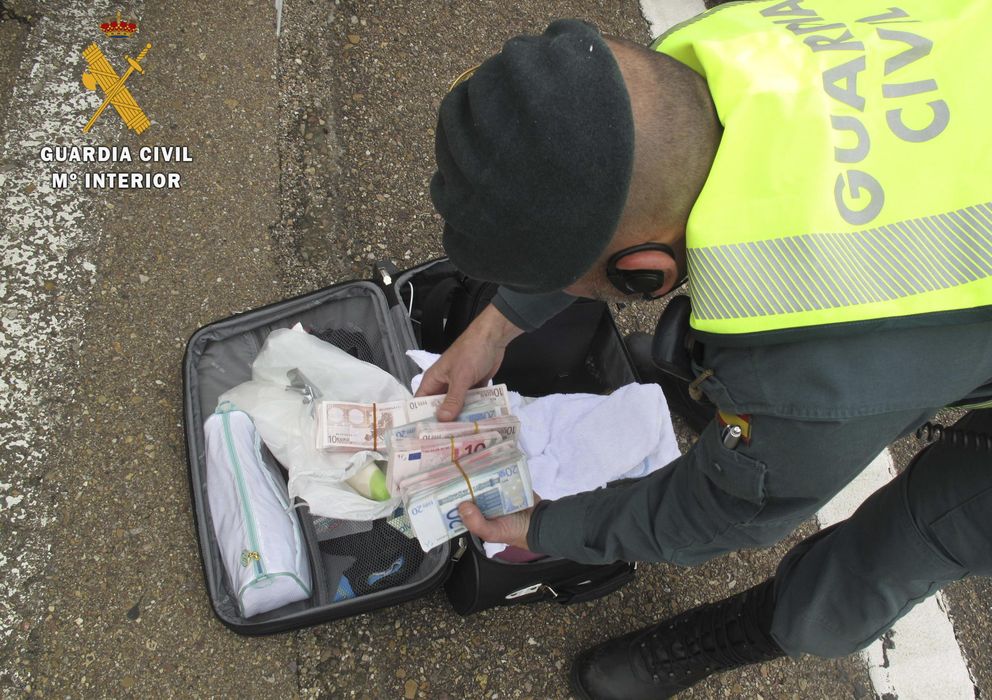 Foto: Incautación de dinero en Badajoz. (Guardia Civil) 