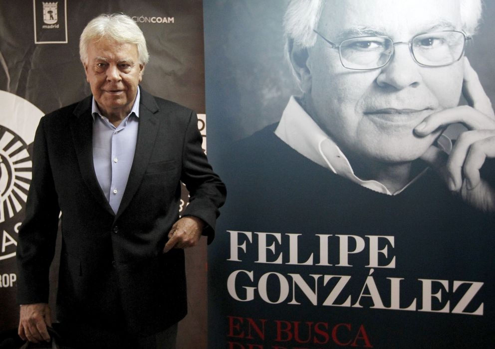 Foto: El expresidente del Gobierno Felipe González, durante la presentación hoy de su libro (EFE)
