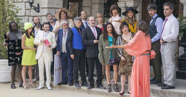 Foto: El reparto de 'La que se avecina' en el capítulo final de la temporada 10. (Mediaset)