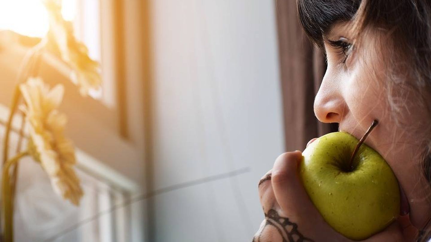 Los profesionales aconsejan sacar el máximo partido a los antioxidantes de las manzanas (Pixabay)