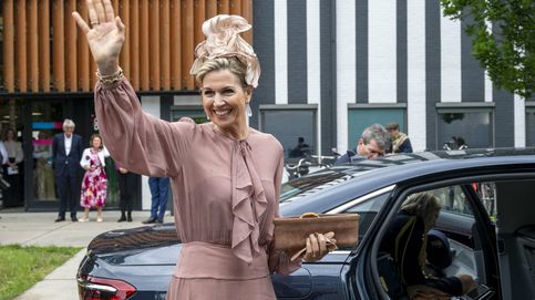 Máxima de Holanda vuelve a lo máximo: tocado imposible, vestido rosa y unos valiosos pendientes