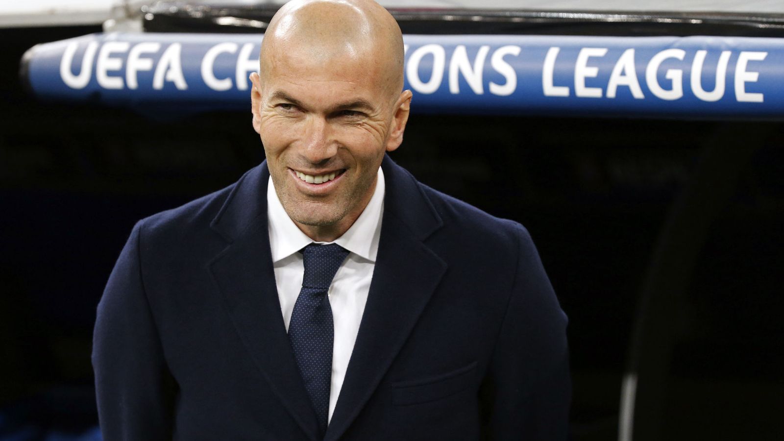 Foto: Zidane ha superado su primera eliminatoria como entrenador en Champions (Kiko Huesca/Efe)