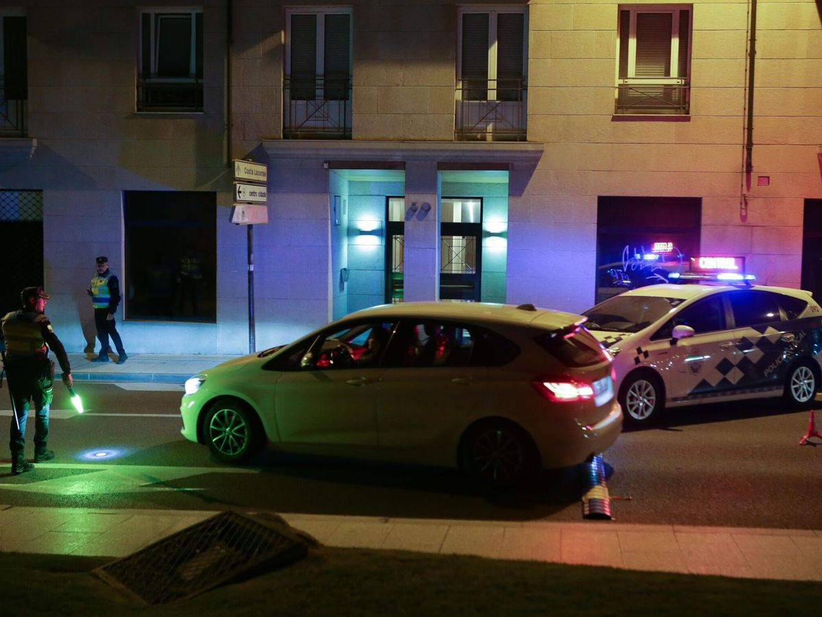 Foto: Vista de una operación policial en Lugo. (Europa Press/Carlos Castro)