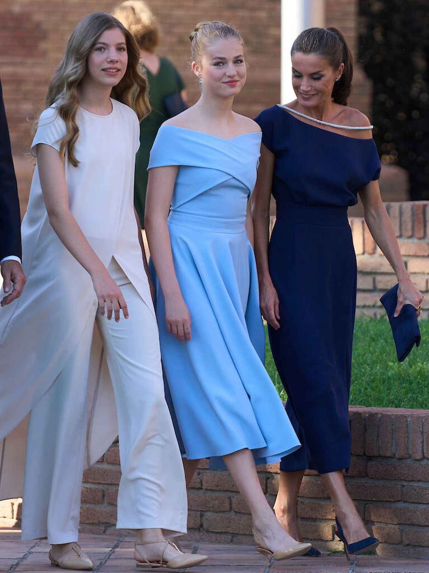 La infanta Sofía, la princesa Leonor y la reina Letizia en los Premios Princesa de Girona de 2022. (Limited Pictures)