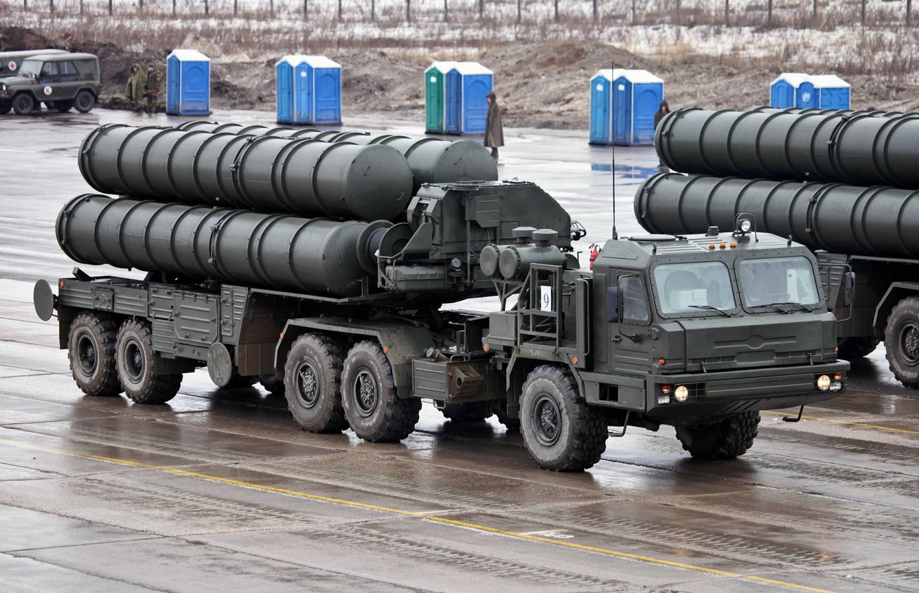Sistemas de defensa S-400 Triumf rusos. (Wikimedia)