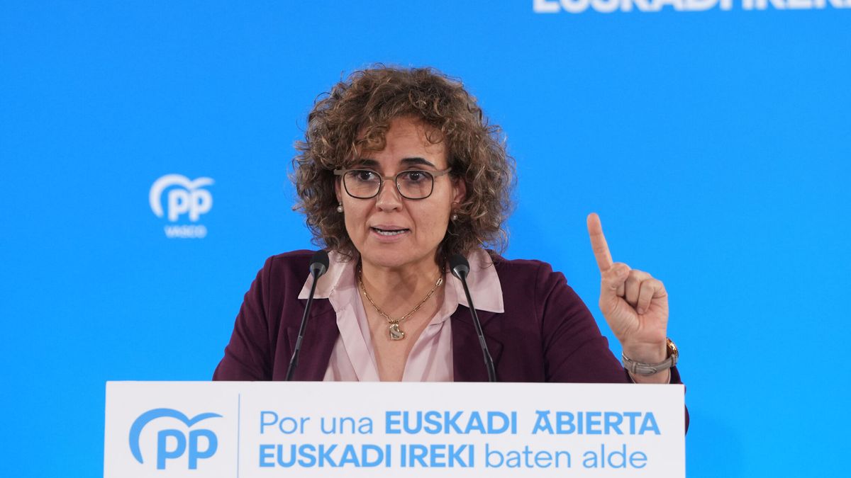 Feijóo ratifica a Dolors Montserrat como cabeza de lista del PP en las elecciones europeas