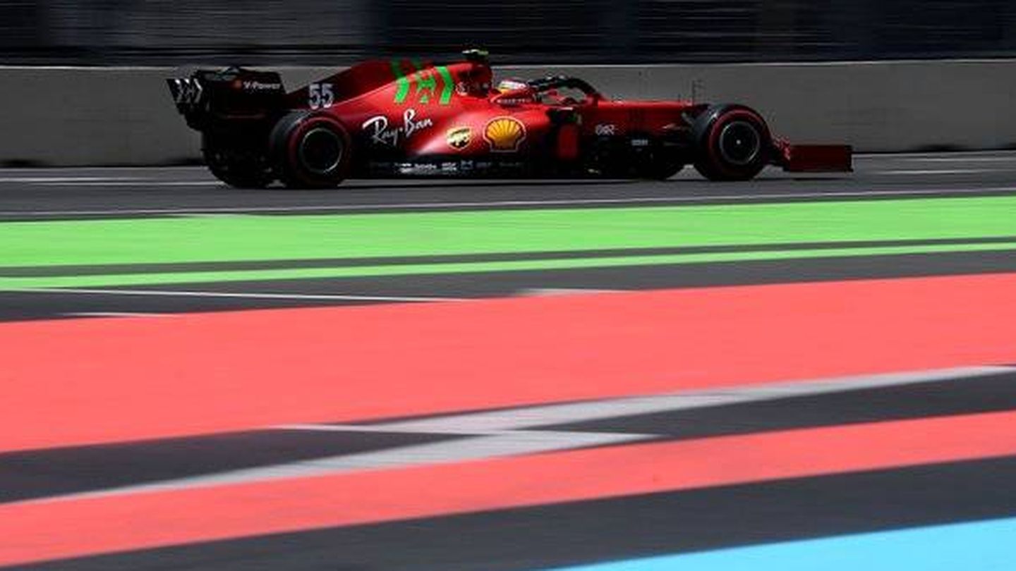 Sainz saldrá desde la quinta posición, pero la segunda línea como mínimo era un objetivo realista. (Ferrari)