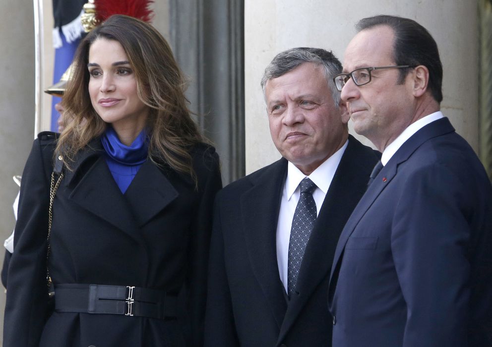 Foto: Rania, el rey Abdalá y François Hollande este domingo en París (Gtres)