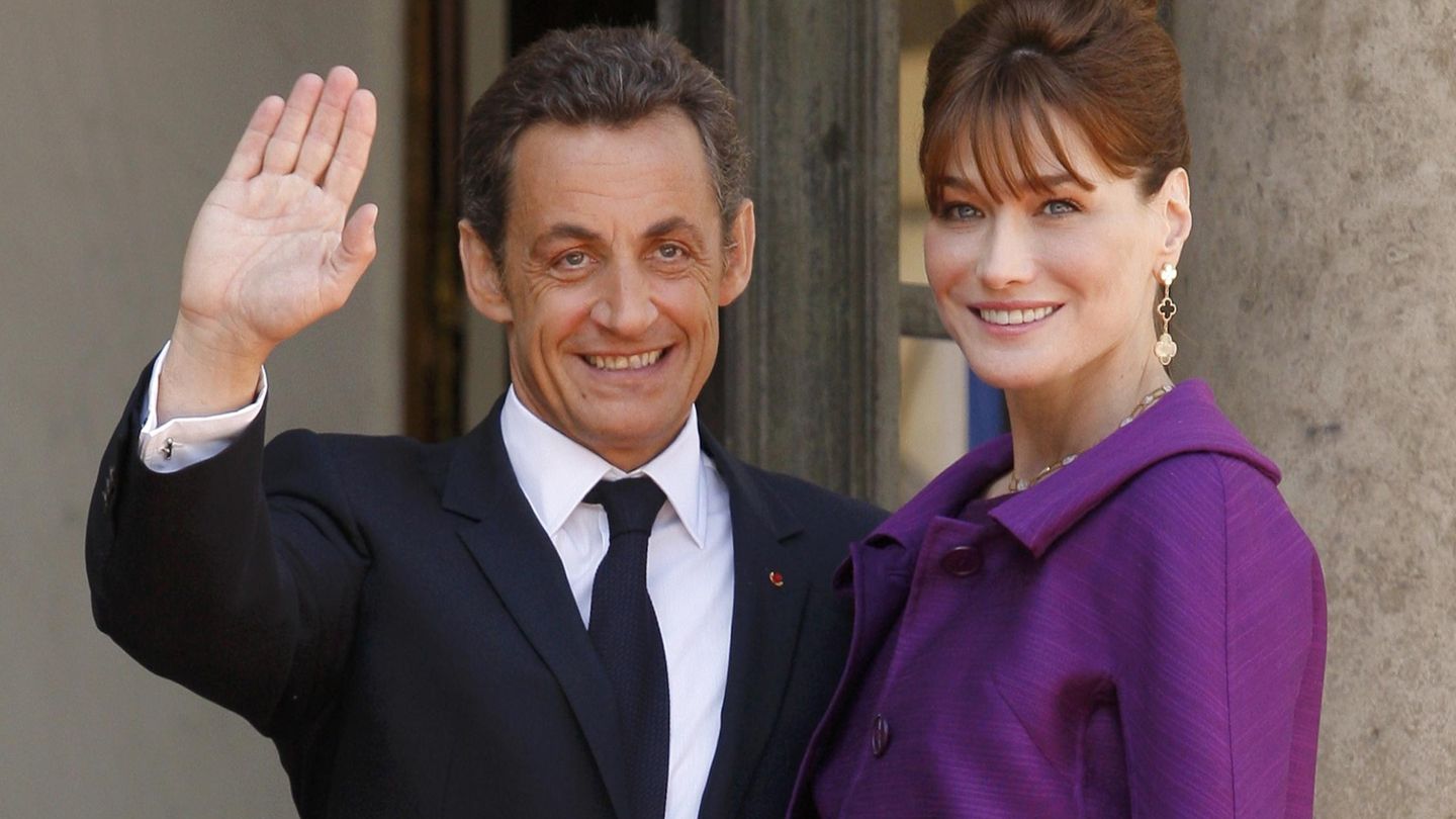 Nicolas Sarkozy y Bruni, durante su etapa en el Elíseo. (Reuters)