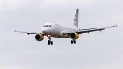 Bruselas flexibiliza las normas del sector aéreo para evitar cancelaciones de vuelos