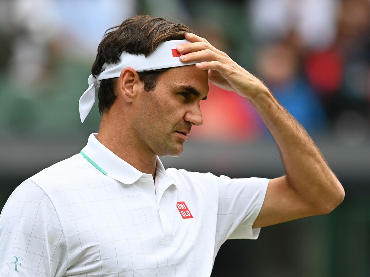 Foto: Roger Federer estará muchos meses alejado de las pistas (EFE EPA/Neil Hall)